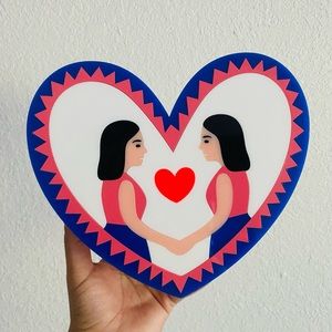 RARE Lovestar In Love Women Couple Heart Pride Flower Vase